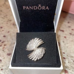 Pandora Majestic feather ring size 7